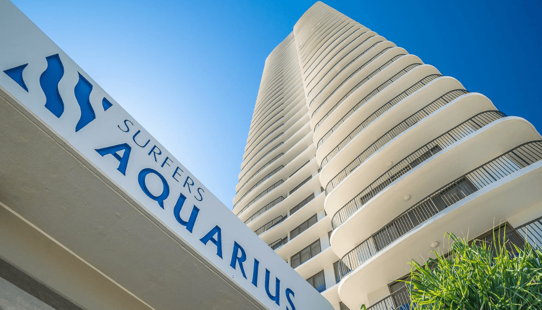 Surfers Aquarius tower and signage, Surfers Paradise