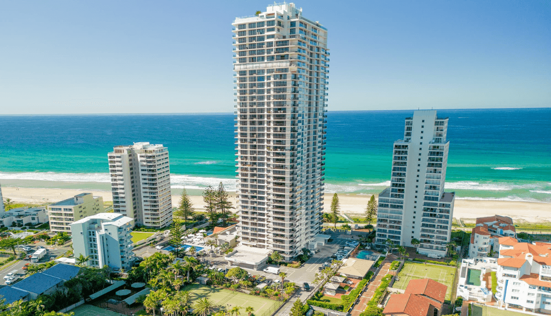 Surfers Aquarius from the air, on the beachfront